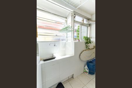 Apartamento à venda com 107m², 3 quartos e 1 vagaÁrea de serviço