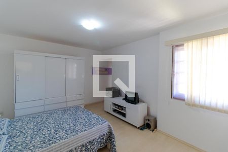 Casa à venda com 351m², 4 quartos e 4 vagasSala 02 (Casa de Hóspedes)