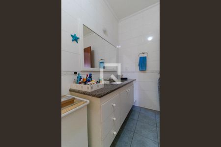 Casa à venda com 351m², 4 quartos e 4 vagasBanheiro da Suíte 02