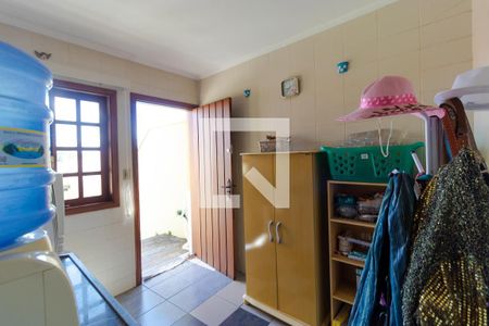 Casa à venda com 351m², 4 quartos e 4 vagasCozinha 02 (Casa de Hóspedes)