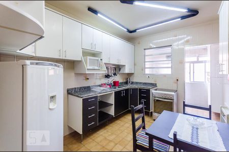 Apartamento para alugar com 105m², 3 quartos e 1 vagaCozinha