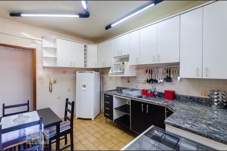 Apartamento para alugar com 105m², 3 quartos e 1 vagaCozinha