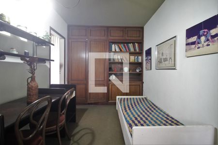 Casa à venda com 324m², 6 quartos e 3 vagasSuíte 5