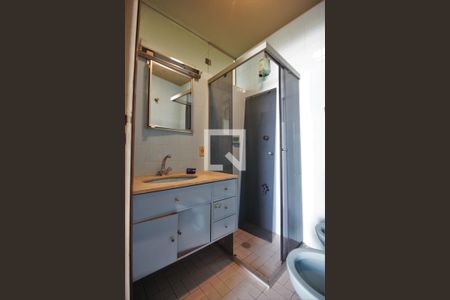 Casa à venda com 324m², 6 quartos e 3 vagasBanheiro da suíte 3