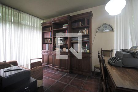 Sala de casa à venda com 6 quartos, 324m² em Jardim Guedala, São Paulo