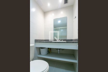 Apartamento para alugar com 63m², 2 quartos e 2 vagasBanheiro Social