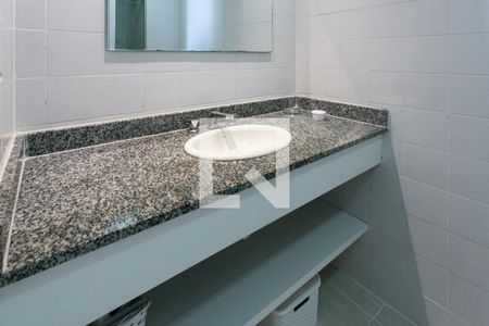 Apartamento para alugar com 63m², 2 quartos e 2 vagasBanheiro da Suíte