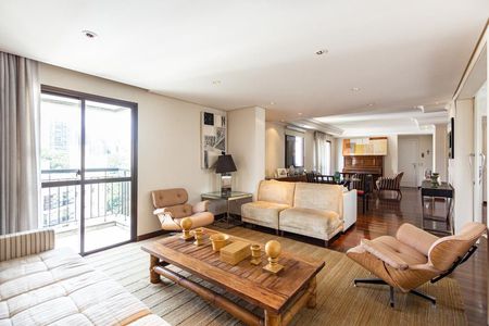 Sala Ambiente 2 de apartamento à venda com 4 quartos, 233m² em Vila Suzana, São Paulo