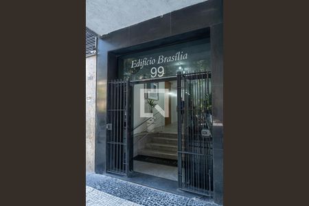 Studio à venda com 30m², 1 quarto e sem vaga Studio à venda com 30m², 1 quarto e sem vagaFachada