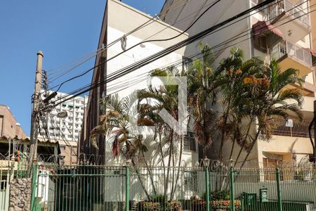 Apartamento para alugar com 50m², 2 quartos e sem vaga Apartamento para alugar com 50m², 2 quartos e sem vagaFachada