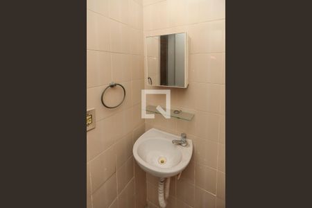 Apartamento para alugar com 50m², 2 quartos e sem vaga Apartamento para alugar com 50m², 2 quartos e sem vagaBanheiro