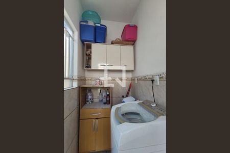 Casa à venda com 129m², 2 quartos e 1 vaga Casa à venda com 129m², 2 quartos e 1 vaga Área de Serviço