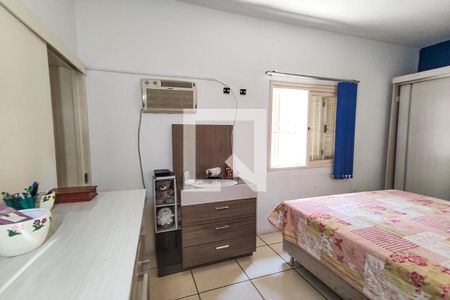 Casa à venda com 129m², 2 quartos e 1 vaga Casa à venda com 129m², 2 quartos e 1 vagaQuarto 3 - Suíte