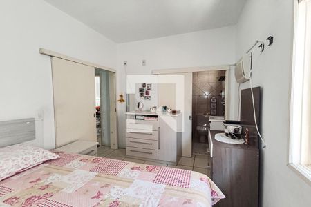 Casa à venda com 129m², 2 quartos e 1 vaga Casa à venda com 129m², 2 quartos e 1 vagaQuarto 3 - Suíte