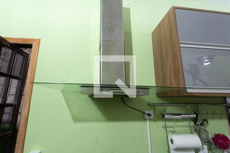 Cozinha coifa de casa à venda com 3 quartos, 360m² em Vila Nogueira, Diadema
