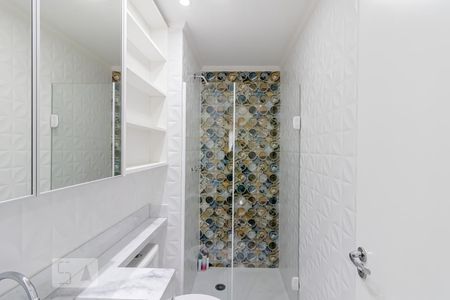 Apartamento para alugar com 60m², 2 quartos e 1 vagaBanheiro 