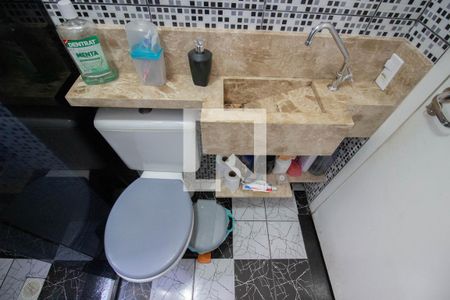 Apartamento para alugar com 38m², 2 quartos e 1 vagaDetalhe do banheiro