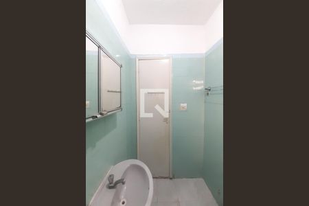 Apartamento para alugar com 70m², 2 quartos e sem vaga Apartamento para alugar com 70m², 2 quartos e sem vagaBanheiro Social