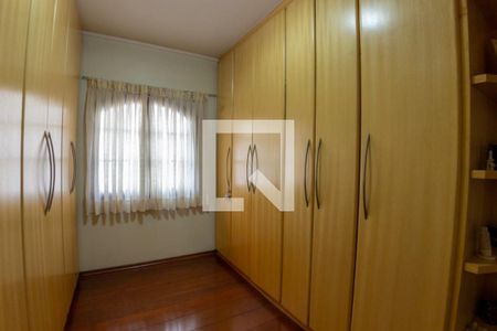 Casa à venda com 341m², 4 quartos e 4 vagasCloset Suite 2