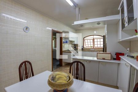 Casa à venda com 341m², 4 quartos e 4 vagasCopa