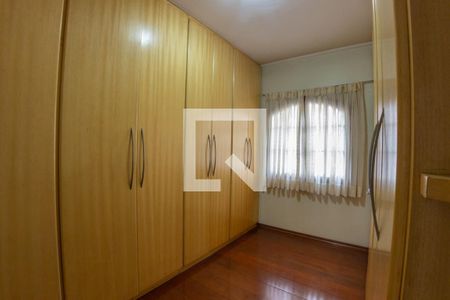 Casa à venda com 341m², 4 quartos e 4 vagasCloset Suite 2