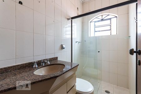 Casa para alugar com 250m², 3 quartos e 4 vagas Casa para alugar com 250m², 3 quartos e 4 vagasBanheiro