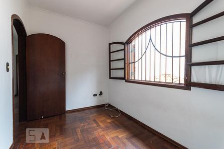 Casa para alugar com 250m², 3 quartos e 4 vagas Casa para alugar com 250m², 3 quartos e 4 vagasQuarto 2