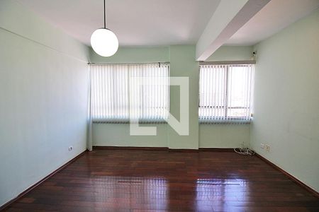 Apartamento à venda com 90m², 3 quartos e 1 vagaSala