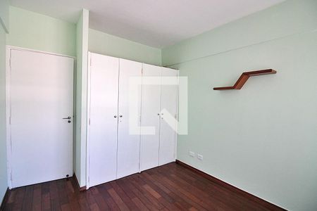 Apartamento à venda com 90m², 3 quartos e 1 vagaQuarto 2