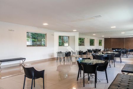 Apartamento à venda com 57m², 2 quartos e 2 vagasSalão de Festas