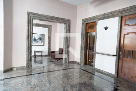 Apartamento à venda com 159m², 3 quartos e 4 vagasHall