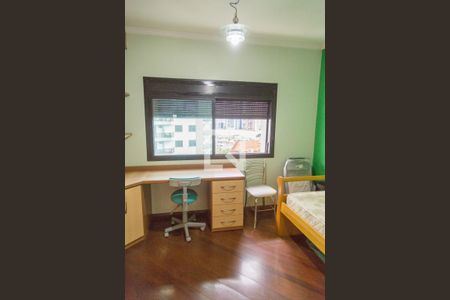 Apartamento à venda com 159m², 3 quartos e 4 vagasQuarto 1