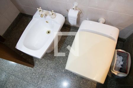 Apartamento à venda com 159m², 3 quartos e 4 vagasBanheiro do Quarto 3