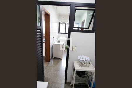 Apartamento à venda com 159m², 3 quartos e 4 vagasQuarto de Serviço