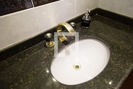 Lavabo de apartamento à venda com 3 quartos, 159m² em Vila Regente Feijó, São Paulo