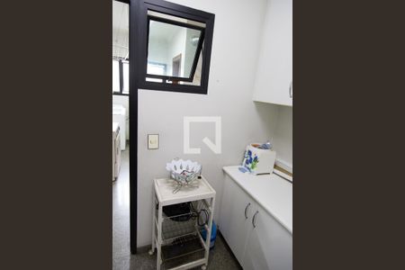 Apartamento à venda com 159m², 3 quartos e 4 vagasQuarto de Serviço