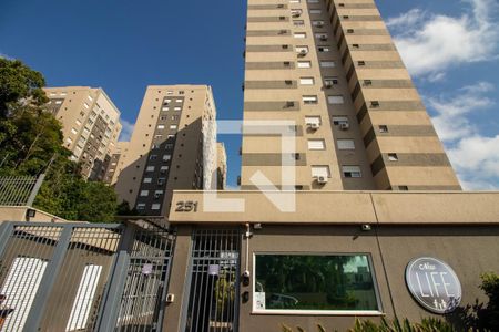 Apartamento à venda com 55m², 2 quartos e 1 vagaFachada