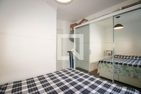 Quarto 1 de apartamento para alugar com 2 quartos, 55m² em Jardim Carvalho, Porto Alegre