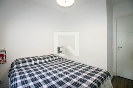 Quarto 1 de apartamento para alugar com 2 quartos, 55m² em Jardim Carvalho, Porto Alegre