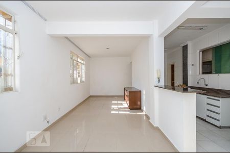 Sala de apartamento para alugar com 3 quartos, 100m² em Grajaú, Belo Horizonte