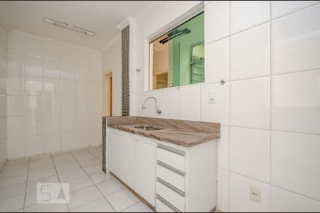 Cozinha de apartamento para alugar com 3 quartos, 100m² em Grajaú, Belo Horizonte