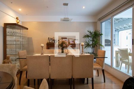 Sala de casa de condomínio à venda com 4 quartos, 280m² em Recreio dos Bandeirantes, Rio de Janeiro