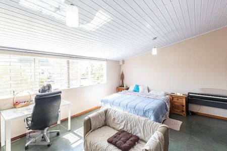 Casa à venda com 273m², 4 quartos e 2 vagasQuarto 3