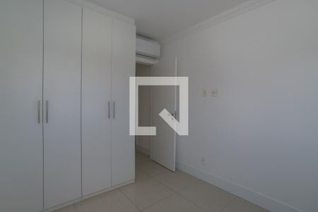 Apartamento para alugar com 128m², 3 quartos e 2 vagasQuarto 2