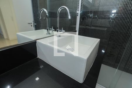 Apartamento para alugar com 128m², 3 quartos e 2 vagasBanheiro da Suíte