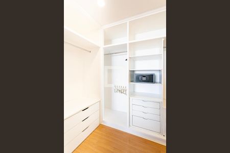 Apartamento à venda com 82m², 1 quarto e 1 vagaCloset