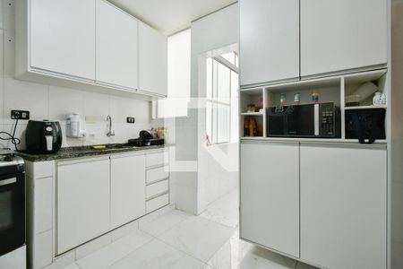 Cozinha de apartamento à venda com 1 quarto, 60m² em Santa Cecilia, São Paulo