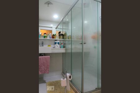 Apartamento à venda com 108m², 3 quartos e 1 vagaBanheiro do Quarto 1 - Suíte