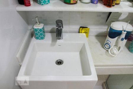 Apartamento à venda com 108m², 3 quartos e 1 vagaBanheiro do Quarto 1 - Suíte