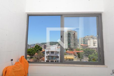 Apartamento para alugar com 120m², 2 quartos e 1 vagaCozinha e Área de Serviço